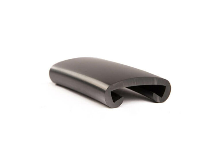 Trappeskinneprofil 30X8 mm PVC